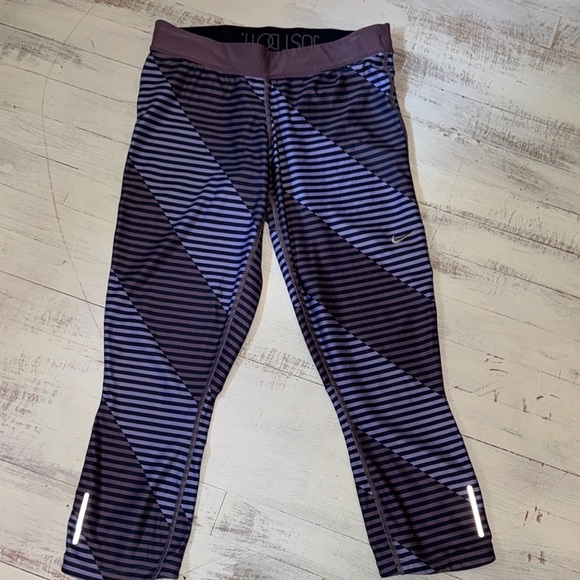 Nike Pants - Nike Black and Purple Leggings with Reflective Accents